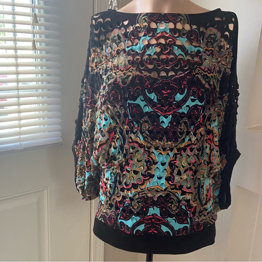 Joseph Ribkoff women black multicoloured cut up knit pullover top. Size 6. Used.